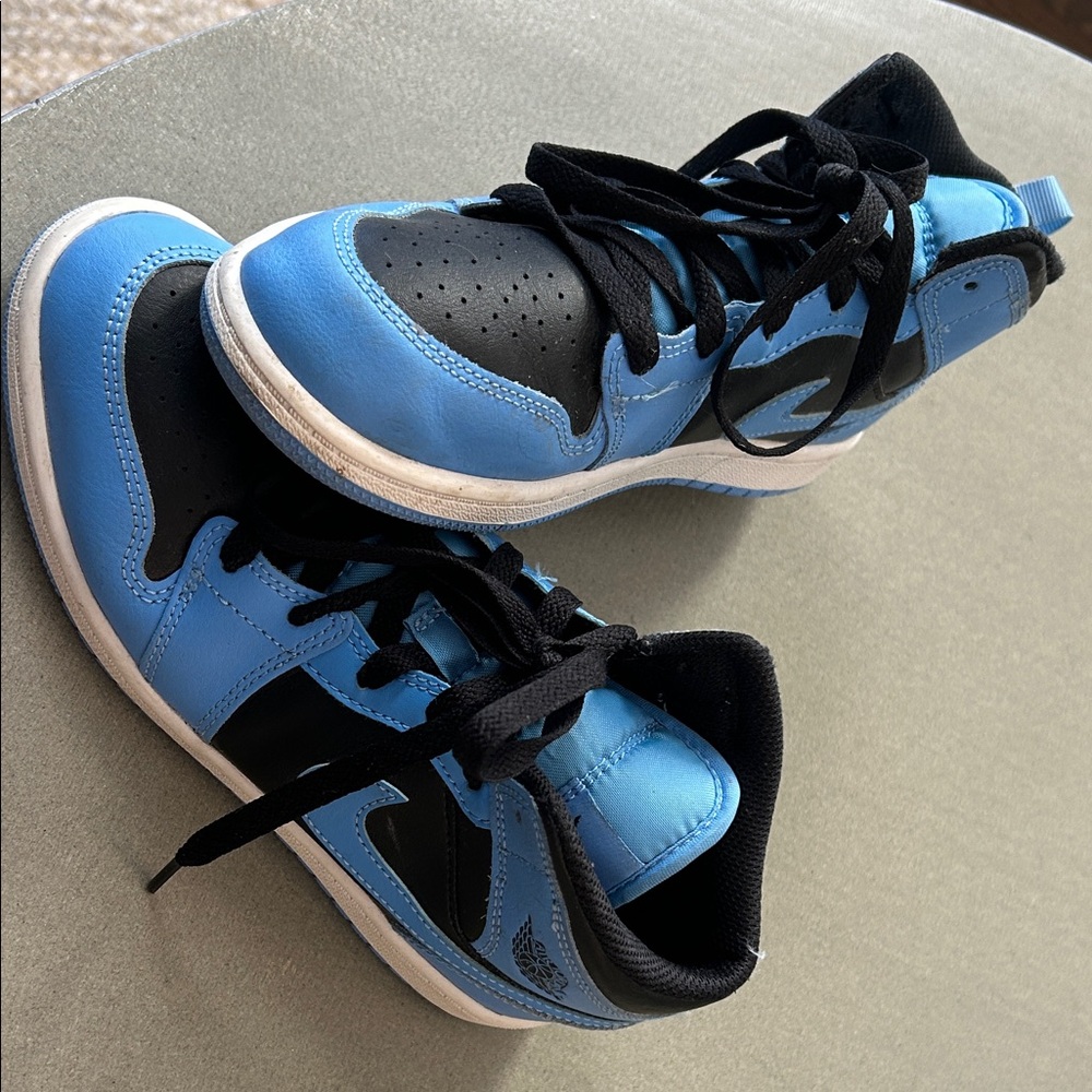 Nike Air Jordan Boys Sneakers